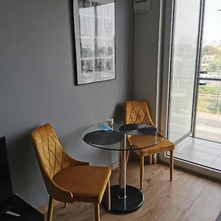 Prymasa Street Apartment *