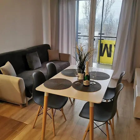 Prymasa Street Apartment *